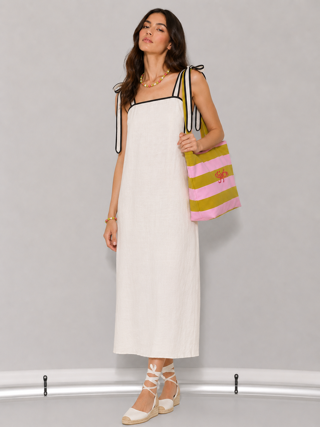 VESTIDO LAZO