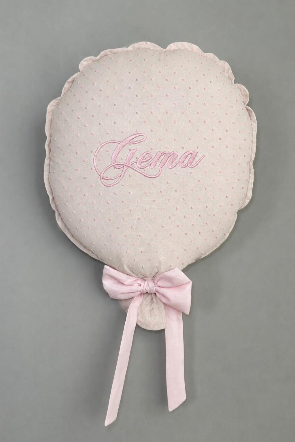 GLOBO DE TELA PLUMETI BEIGE LAZO ROSA PERSONALIZADO